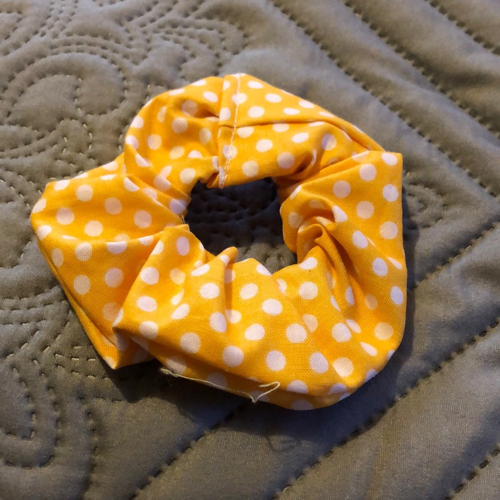 100% Handmade Scrunchie